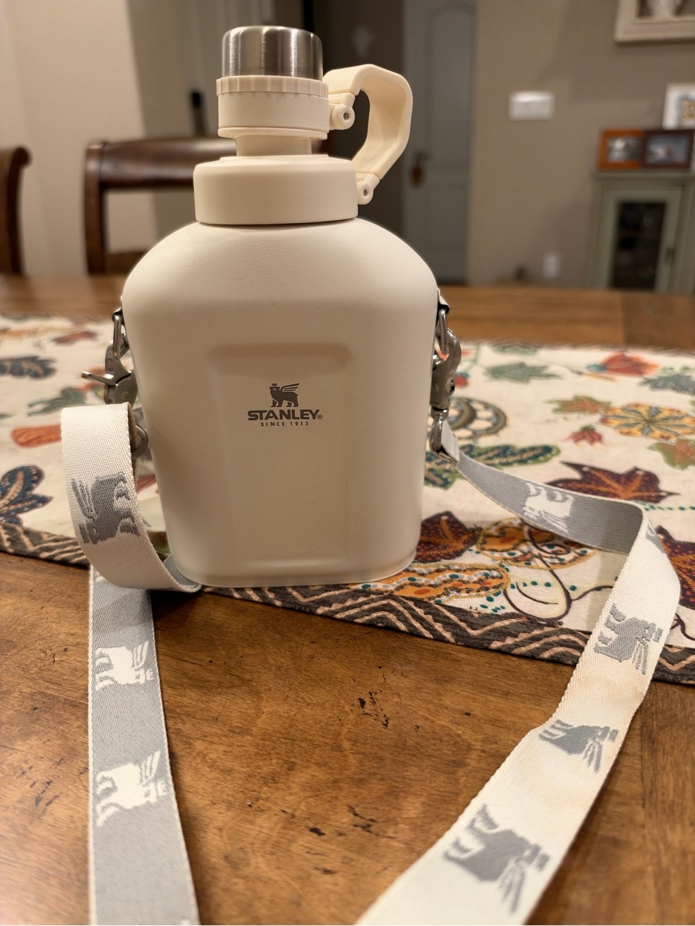 Stanley Cream Insulated Water Bottle with Patterned Strap